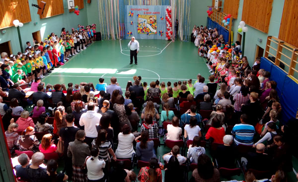 Спортивный праздник в школе №1022. 2013 год.