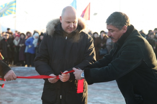 Открытие памятника Защитникам Отечества 2014 год-9