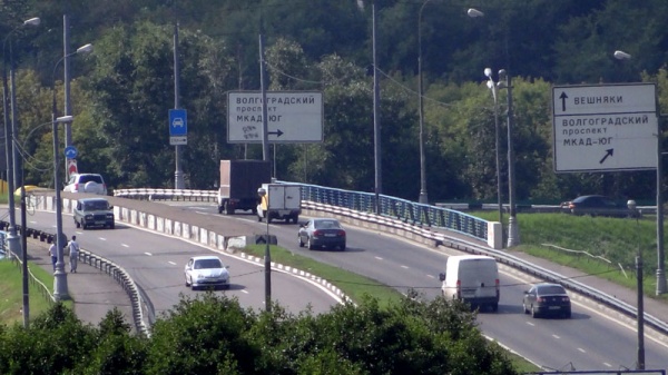Мост по Новоухтомскому шоссе.